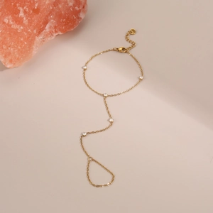 Elegante bracciale anello in oro S925 con cinque pietre di zircone tonde e brillanti