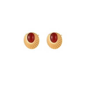 Pendientes vintage de acero dorado con piedra roja ovalada y textura de abanico francés