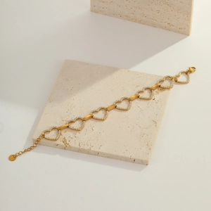 Elegant gold-plated stainless steel heart bracelet with sparkling cubic zirconia accents