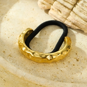 Women Fashion Stainless Steel Hammered Metal Hair Tie Elegant Gold Textured Elastic Black Rope Scrunchies Hair Styling Accessory
