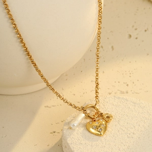 Golden stainless steel necklace with heart pendant, baroque pearl and pavé star charm