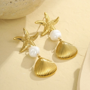 Chic gold starfish earrings with irregular pearls and seashell pendants for beach style