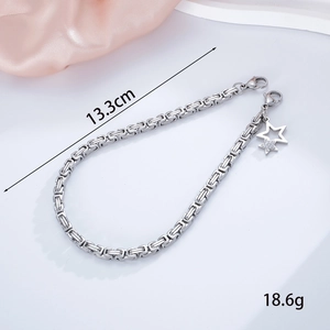 Detail of silver stainless steel star charm chain with dimensions 13.3cm and 18.6g