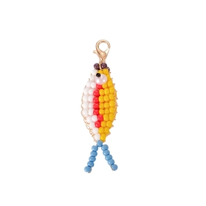 Porte-clés poisson en perles colorées fait main avec fil doré et fermoir mousqueton