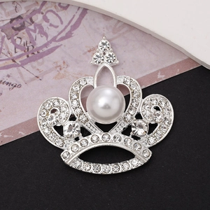 Elegant silver crown charm featuring sparkling rhinestones and a white pearl accent