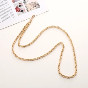 Detailed macro view of 120cm gold metal link chain with lobster clasp for phone