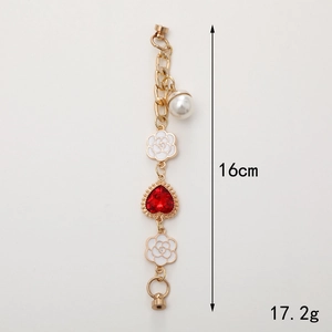 Modische Handy-Kette mit Herz-Edelstein, weißen Kamelien und Perlen an goldener Kette