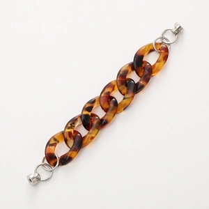 Handykette aus Acryl mit Marmormuster und silbernen Metallringen für DIY-Zubehör