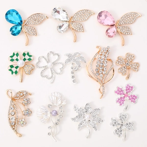 DIY Jewelry Making Accessories Zinc Alloy Rhinestone Artificial Pearl Charms Flower Butterfly Maple Leaf Bear For Phone Case Shoes