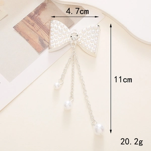 Elegante ciondolo a fiocco di perle con nappe argentate e perle a goccia per artigianato