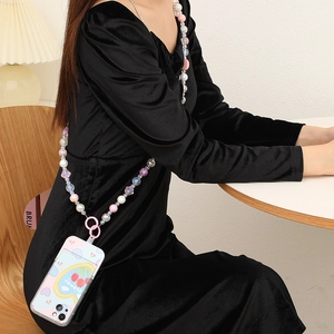 Lanière de téléphone en perles acryliques colorées avec motif cerise et anneau