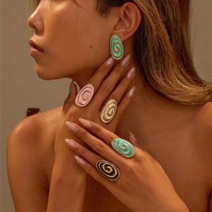 Fashionable oval spiral enamel jewelry set including colorful rings and earrings for women