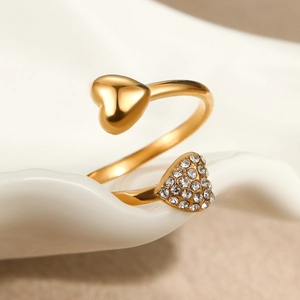 Bague ouverte en acier inoxydable plaqué or 18k avec cœur en pavé de cristaux