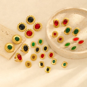 Vintage Edelstahl Ohrstecker Für Damen 18K Vergoldet Oval Geometrische Ohrringe Mit Künstlichem Achat Retro Schmuck Accessoire