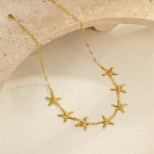 Collier océan en acier inoxydable plaqué or 18 carats avec breloques étoiles de mer