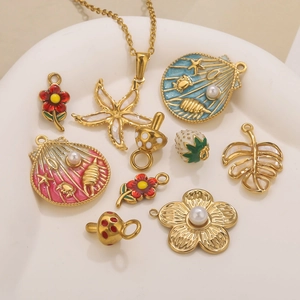Colgantes de flores vintage de acero de titanio y pétalos asimétricos para joyería