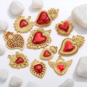 Vintage Stainless Steel 18K Gold Plated Sacred Heart Enamel Pendants With Wings Floral For DIY Jewelry Making Women Necklace Charms