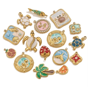 Edelstahlanhänger-Set mit Schildkröten und Erdbeeren für individuellen DIY-Schmuck