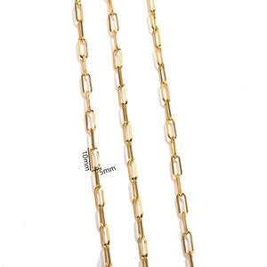Macro detail of 10mm x 5mm gold plated stainless steel paperclip chain links