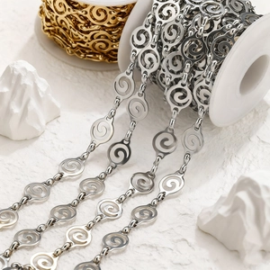 Catena a chicchi di caffè a spirale in oro e argento su bobine per la creazione di gioielli