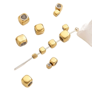 Perles d'espacement carrées en acier inoxydable doré pour la création de bijoux DIY