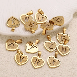 Stainless Steel Heart Letter Pendant For Women Gold Plated Frosted Glitter Alphabet DIY Jewelry Accessory Heart Necklace Charm