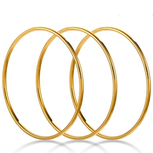 Tre bracciali minimalisti in acciaio inossidabile placcati oro 18K con finitura lucida