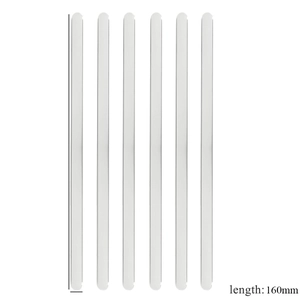 Detalle de seis barras metálicas de acero inoxidable pulido de 160mm para pulseras DIY