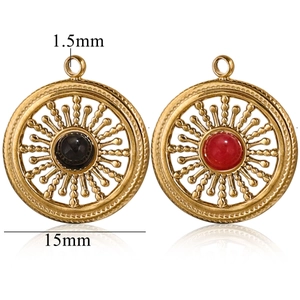 Vintage 15mm Sonnenstrahl-Anhänger mit schwarzen und roten Natursteinen in Goldoptik