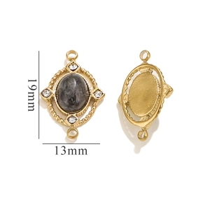 Detailansicht des ovalen Natursteinanhängers mit Maßangaben von 19 mm x 13 mm