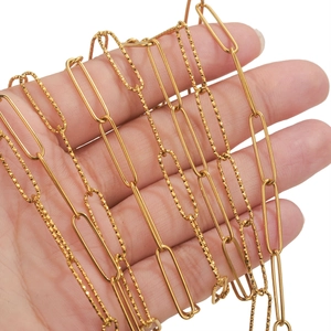 Golden PVD stainless steel paperclip chain with alternating smooth and textured links