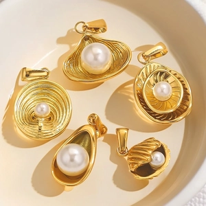 Stainless Steel Gold Plated Artificial Pearl Shell Pendant Charms For DIY Necklace Bracelet Jewelry Making Supplies Vintage Ocean Style