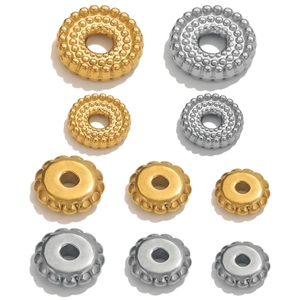 Gold- und silberne Abstandsperlen aus Edelstahl in verschiedenen Größen für DIY-Schmuck