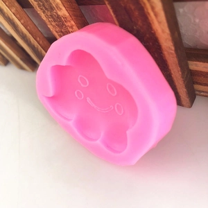 Pink silicone smiley cloud mold for DIY fondant cakes and chocolate baking decor