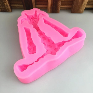 Pink giraffe shaped silicone mold for DIY cake decorating and chocolate baking