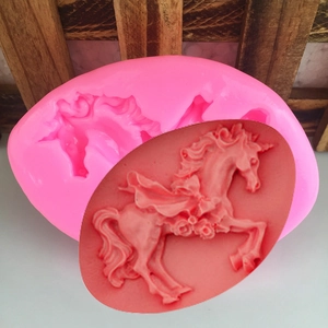 DIY Unicorn Cartoon Silicone Cake Mold Fondant Chocolate Mold Unicorn Shaped Decorative Baking Tool For Kitchen DIY Craft