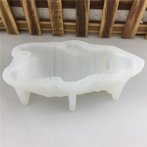 3D sleeping bear silicone mold for mousse and ice cream with four stable support feet