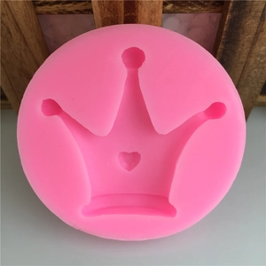 Pink silicone crown mold with heart details for DIY fondant chocolate and soap making