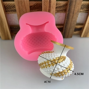 Pink silicone vase mold for DIY cake or chocolate with diamond texture and gold edges