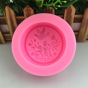 Rosafarbene Silikonform mit Vogel- und Blumenmuster für DIY-Mondkuchen und Fondant-Handwerk