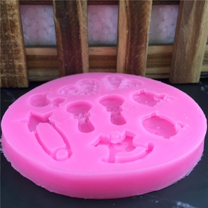 Roze siliconen DIY-vorm met hart en hobbelpaard motieven voor fondant en taartdecoratie