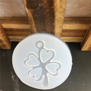 DIY heart tree shaped silicone mold for aromatherapy candles and fondant cake decoration
