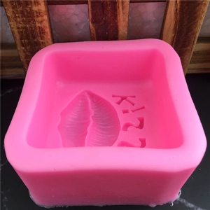 Rosa Silikonform KISS-Lippen für handgemachte Seife, Kerzen und Fondant-Dekoration