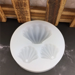 Seashell shaped silicone mold for fondant cake decorating and DIY handmade soap craft