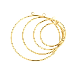 Polierte goldene Edelstahlringe in vier Größen für DIY-Schmuck und Ohrringherstellung