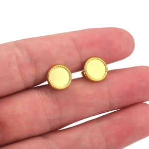 Polierte Edelstahl Ohrstecker Gold mit verzierten Perlenrand für DIY Schmuckherstellung