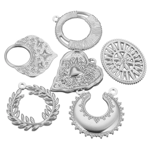 Lot de six pendentifs uniques en acier inoxydable argenté pour bijoux DIY et colliers