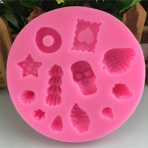 Moule en silicone rose avec formes de crâne, étoile et cœur pour décoration de gâteaux