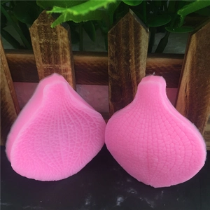 Pink two-piece leaf vein silicone mold for fondant cake and DIY baking crafts