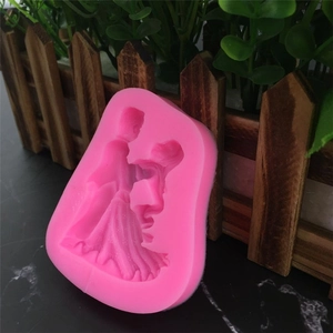 Stampo in silicone rosa coppia di sposi per decorazione di torte e cioccolato
